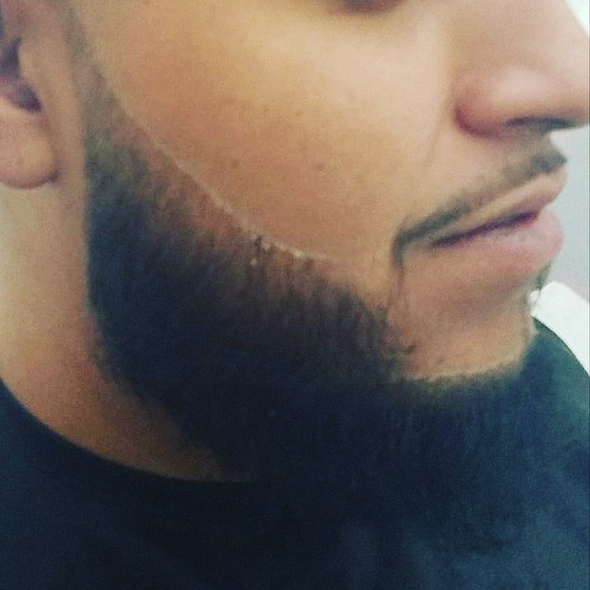 mobilebarber210's tweet photo. #BeardGang #HappyHalloween2017 @210mobilebarber #razorwork https://t.co/vYXluidtE2