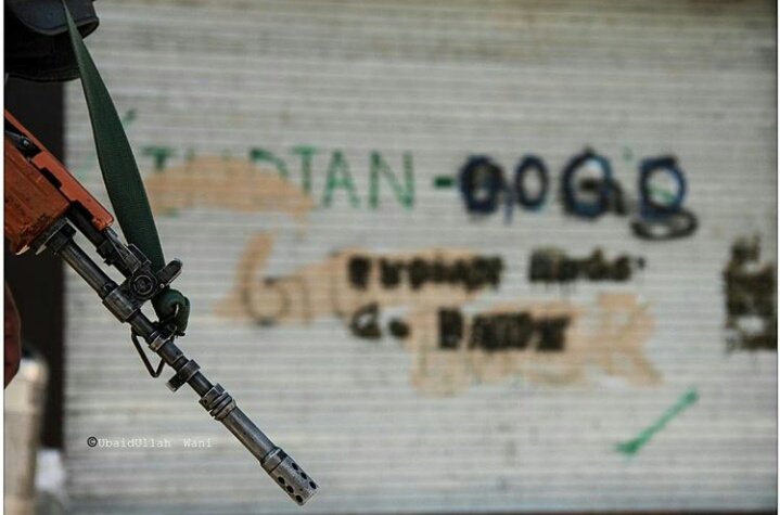 AlaphiaGul's tweet photo. The most common picture you ll find in #Kashmir https://t.co/WpJK5gMJzE