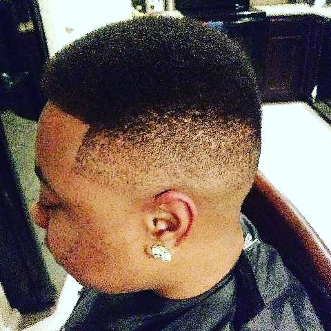 mobilebarber210's tweet photo. #blender #sauce #classic #OriginalGlazed #barber #HappyHalloween2017 https://t.co/PMmX9wRWpo