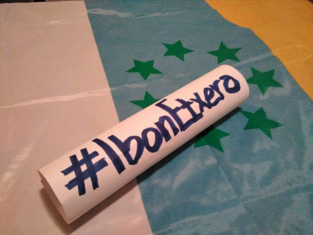 GuillermoMarto1's tweet photo. Solidaridad desde Canarias #7EstrellasVerdes #IbonEtxera #GaixoLarriakEtxera @IparraGalduBaik @Ibon_SOS https://t.co/vfqaeQfgbU