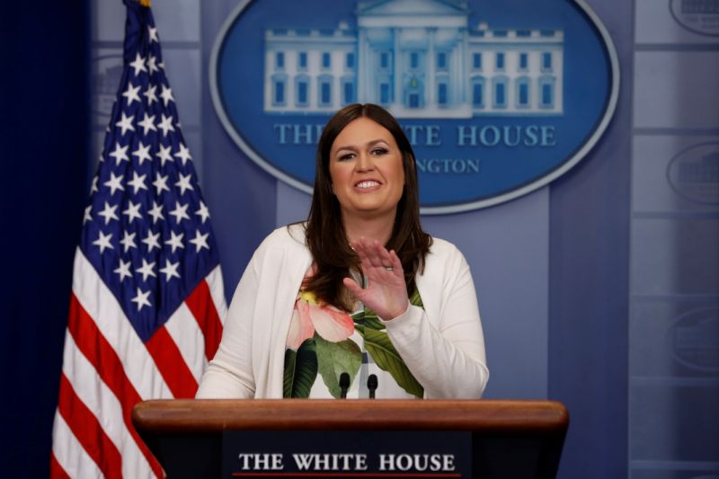 translatorbali's tweet photo. #Halloweeneffect Sarah Sanders seemingly thinks JFK &amp; Kennedy are two different presidents #SarahSanders @PressSec https://t.co/imzM2jIYZa https://t.co/Hqn89qt8oJ