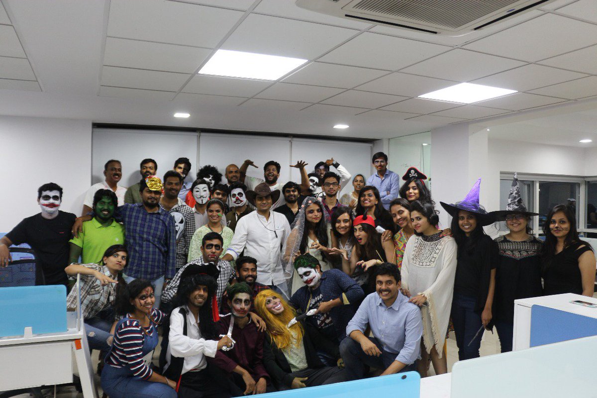 thedarwinbox's tweet image. #Halloween2017 was one hell of a merry affair! Here&apos;s one with the team! #TeamDarwinboxAllSetForHalloween