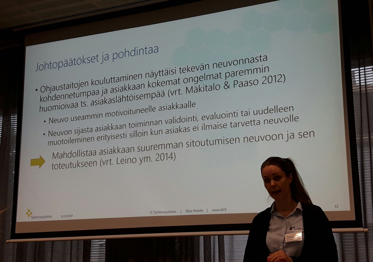 Elina Weiste esittelee tärkeitä johtopäätöksiä neuvomisesta työterveystarkastuksissa. #tpp17 @sanna_vehvilain @laitinen_jaana @tyoterveys