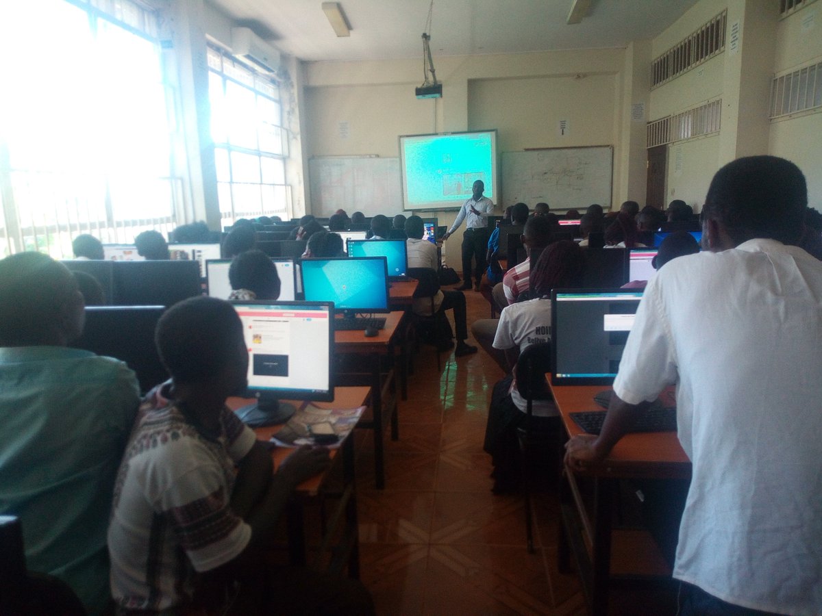 Ghilary256's tweet photo. Just trained @Busitema1 students how to use twitter as a self branding/ business marketing tool. Thx @MartinPronk @yepprogrammes #yepbatch12 https://t.co/jHkiwzIOVK