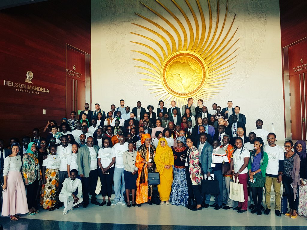 AUYouthProgram's tweet photo. Our squad at this year's Africa Youth Day commemoration ✊🏿 Retweet if you see a familiar face 😉 #BeTheFutureToday https://t.co/lDSGVy6O8x