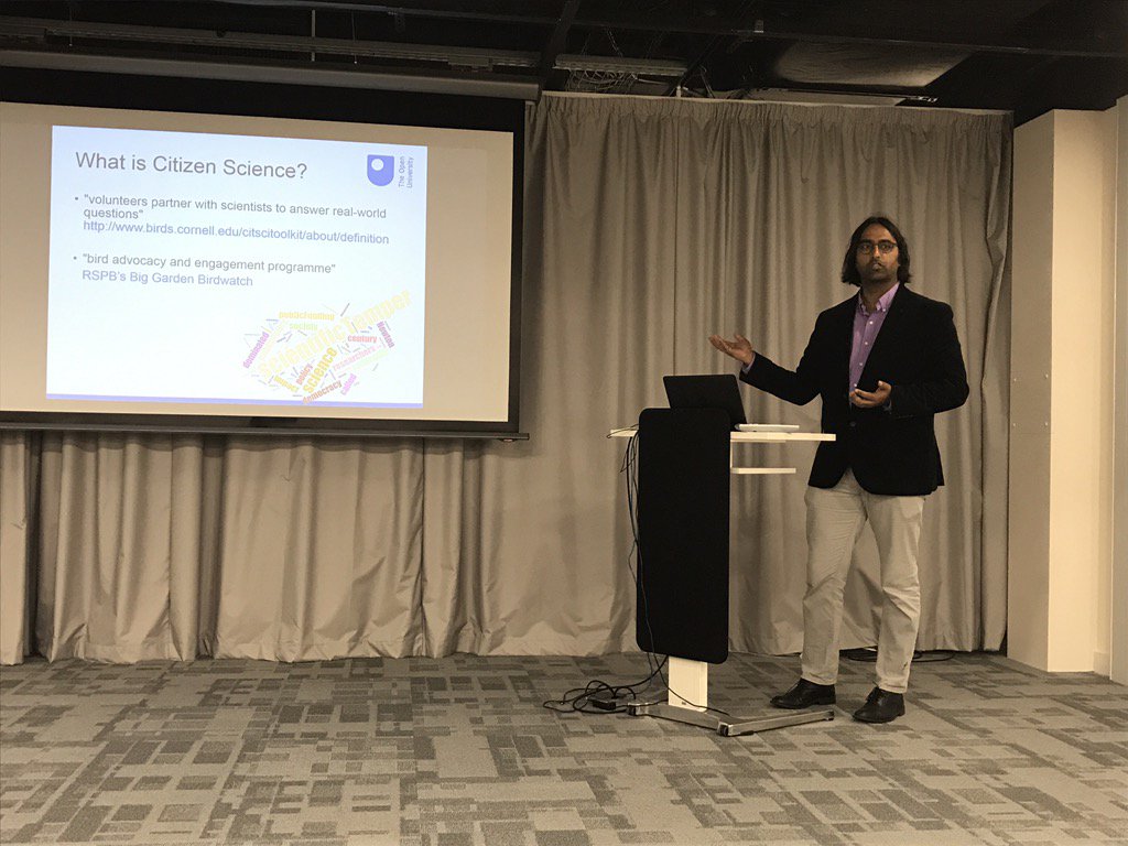openpad's tweet photo. Sharing research @OpenTEL_OU #showTEL17 event with view of citizen science and bees from Advaith Siddharthan https://t.co/O6w4VTfG5m