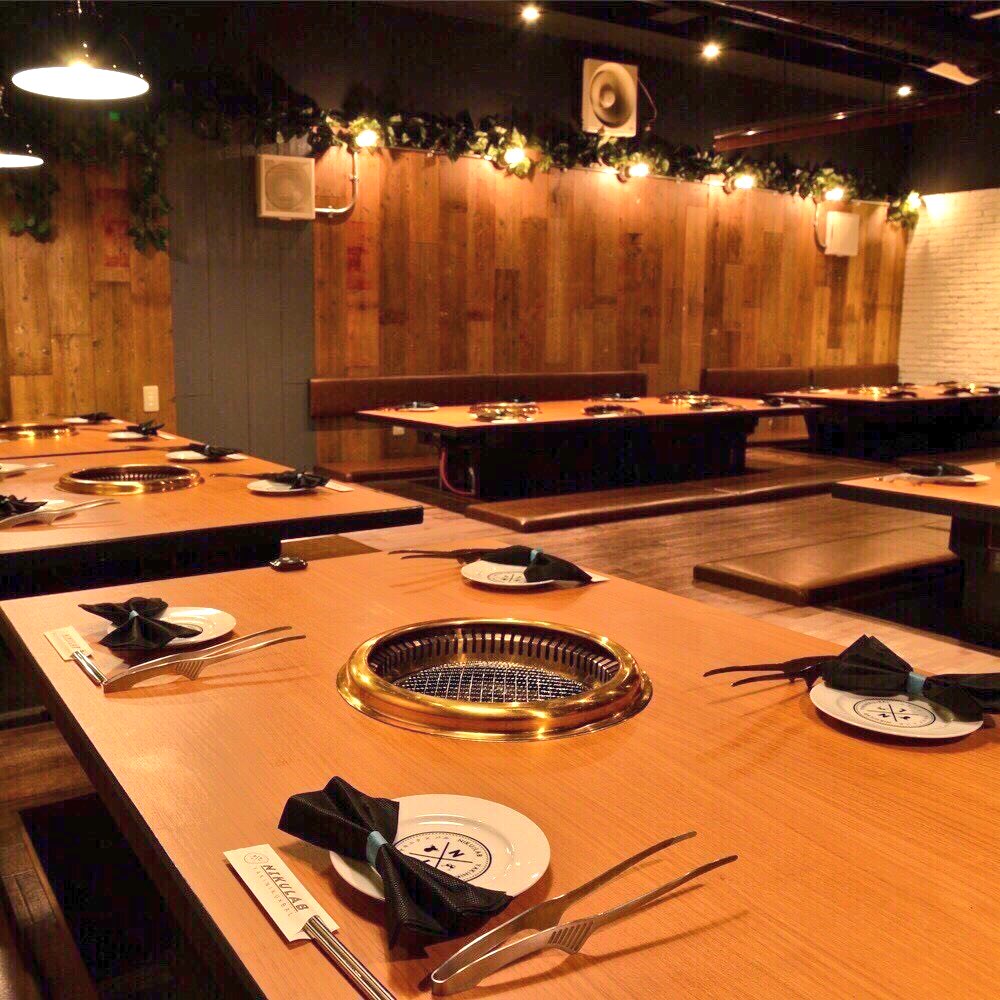 biright_jp's tweet photo. 【肉らぼ】

女性に人気の焼肉バル💕
おしゃれ雰囲気は
女子会にもぴったり💁

そんな素敵な お店から
Cute.Campus限定の
お得なコースが始まります👍

『いいね！』チャレンジコース

SNS投稿で割引特典が
グレードアップ💕✨

ぜひ！
『 #肉らぼ 』でチャレンジ😍 https://t.co/GHrn5T56Fm