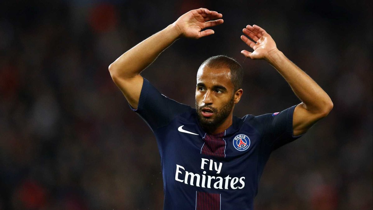 sportv's tweet image. Cruzeiro procura Lucas Moura, mas ouve não e faz as contas pra trazer Rafinha!

Qual dos dois, você gostaria de ver na Raposa? #NossoFutebol