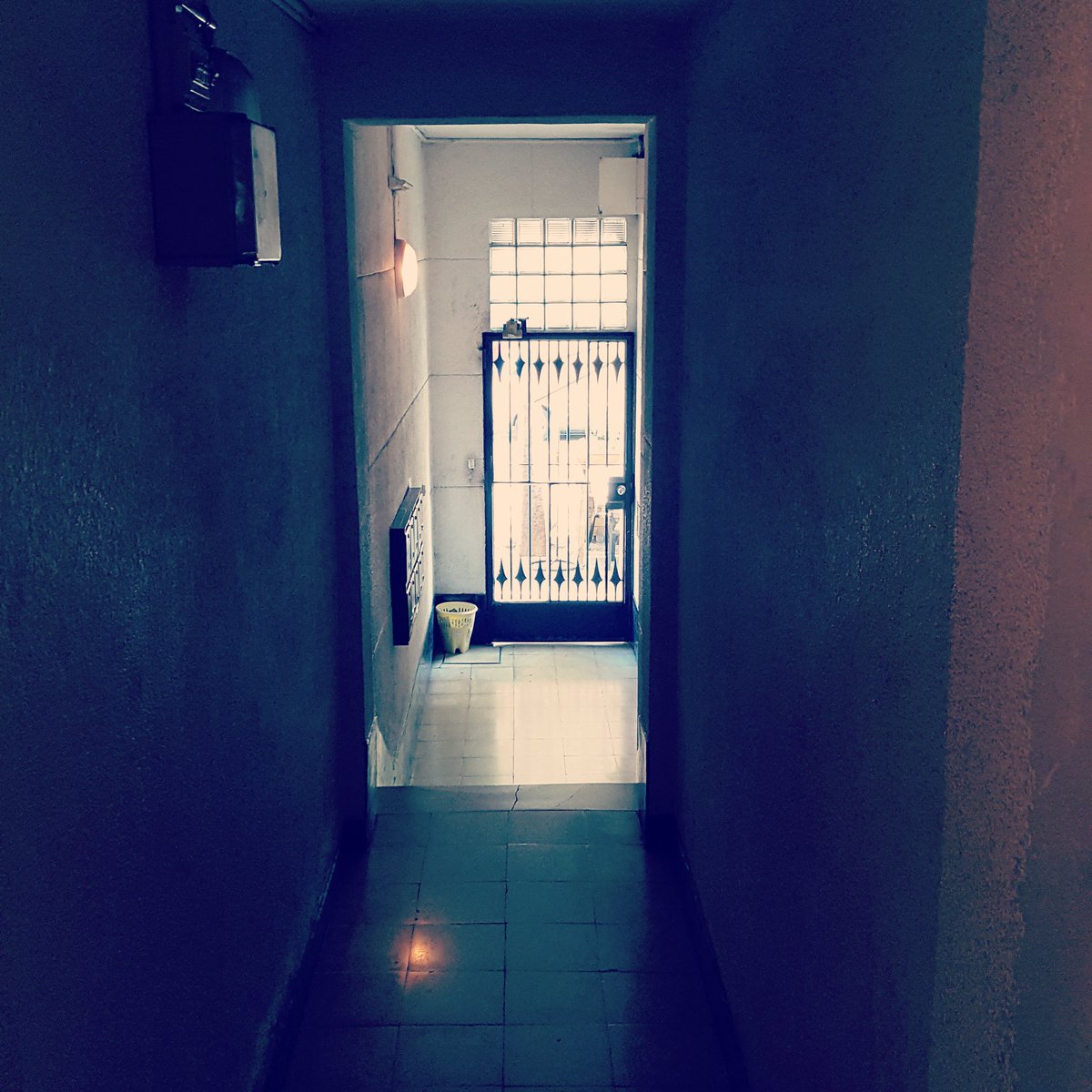 AudiSandra's tweet photo. Saliendo de un #domicilio: mujer, 86a, 3ero #sinascensor , #EPOC reagudizada. Privilegios del #medicodefamilia ⛑🎒👞 https://t.co/u7GK4VI2uy