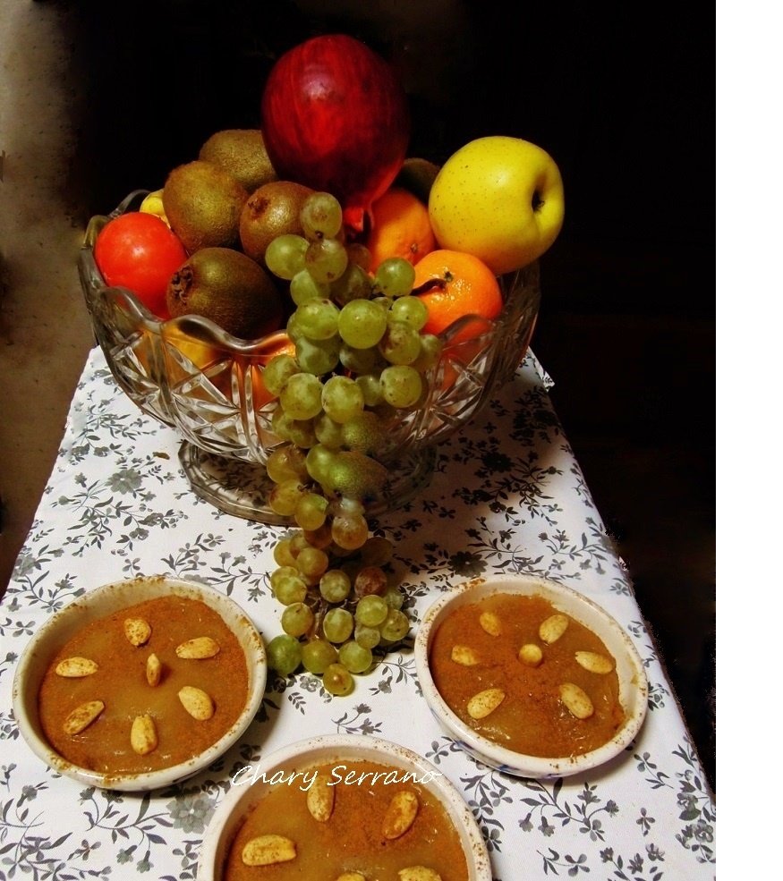 chary_serrano's tweet photo. Feliz #DiadetodoslosSantos.
Para celebrarlo, una receta antigua que se hace en zonas de viñedo:
"Gachas de Mosto"
https://t.co/7YNigtY2U5 https://t.co/ppzJdOCrHL