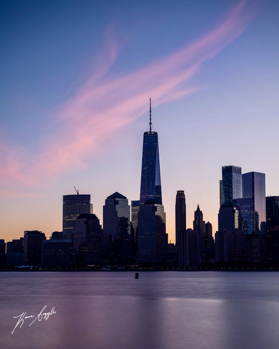 KSayeghPhoto's tweet photo. Darkness cannot drive out darkness; only light can do that. Hate cannot drive out hate; only love can do that
~ MLK, Jr.
.
#NYCStrong https://t.co/4im2NGjgRj