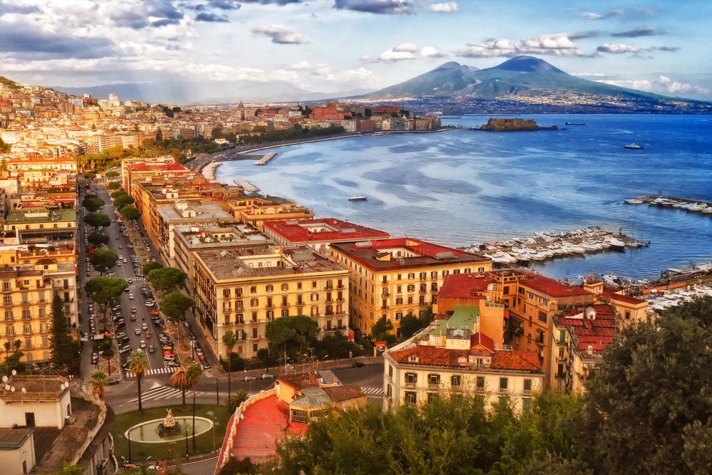 DublinAirport's tweet photo. Win 2 return flights to Naples with @Ryanair, just follow @DublinAirport &amp; retweet to enter. #DUBNaples #Holidays https://t.co/iAgUuwHYjc