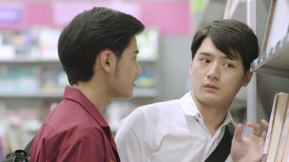 yesterdayou___'s tweet photo. ที่ทำงานมีใครจีบพี่อาทิตย์รึเปล่าครับ 
จะไปมีได้ยังไง
ไม่มีก็ดีแล้วครับเพราะว่าผมเป็นแฟนที่ดุมากและก็ยังเป็นเฮดว้ากด้วย #sotusStheSeries https://t.co/xOIz4hDXTG