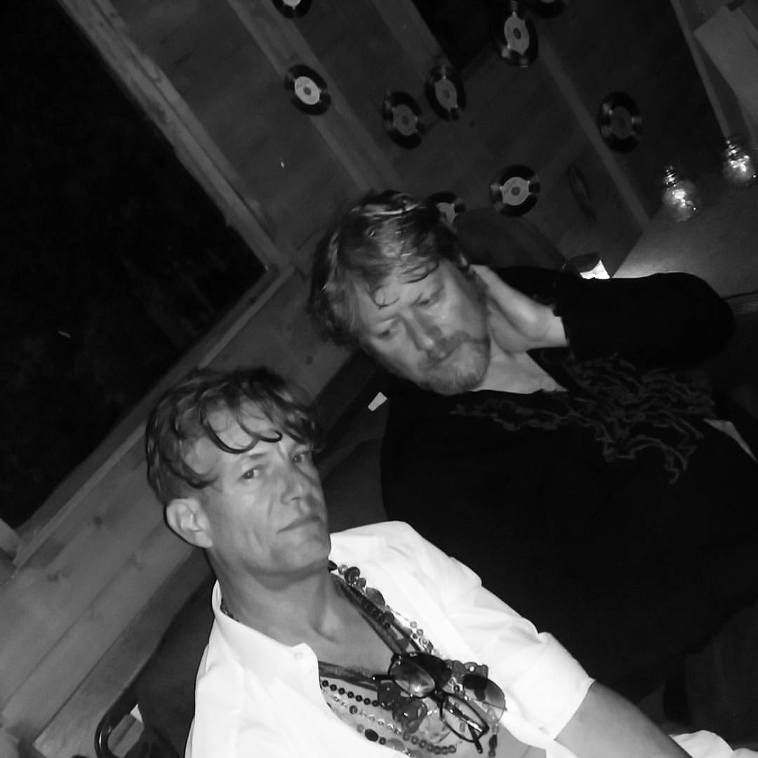 Whitestar tweet media