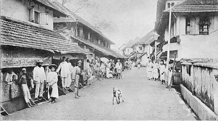 Datamate1993's tweet photo. Today marks the 61st bday of #Kerala-https://t.co/iQy6WQykJT. Img Crty: Wikimedia Common #Keralapiravi #KeralaDay #datamateindia #software https://t.co/Zr9VXrbNuu