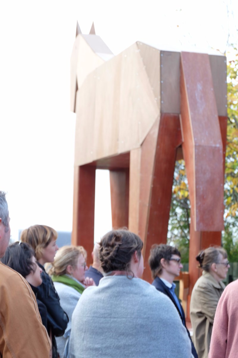 PlatformaArts's tweet photo. #Platforma2017 Some great pics from @ProjectsLima #GreshamWoodenHorse @mimamodernart last month https://t.co/NnQO3orZLW
