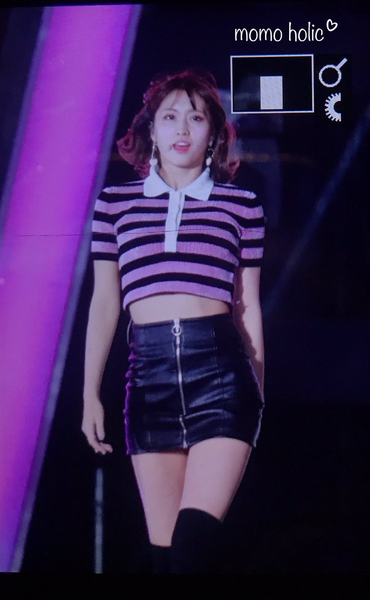 19961109com's tweet photo. 171101 평창 리허설 

@JYPETWICE 

#TWICE #MOMO #모모 #트와이스 #もも https://t.co/TqBLxd6DZd