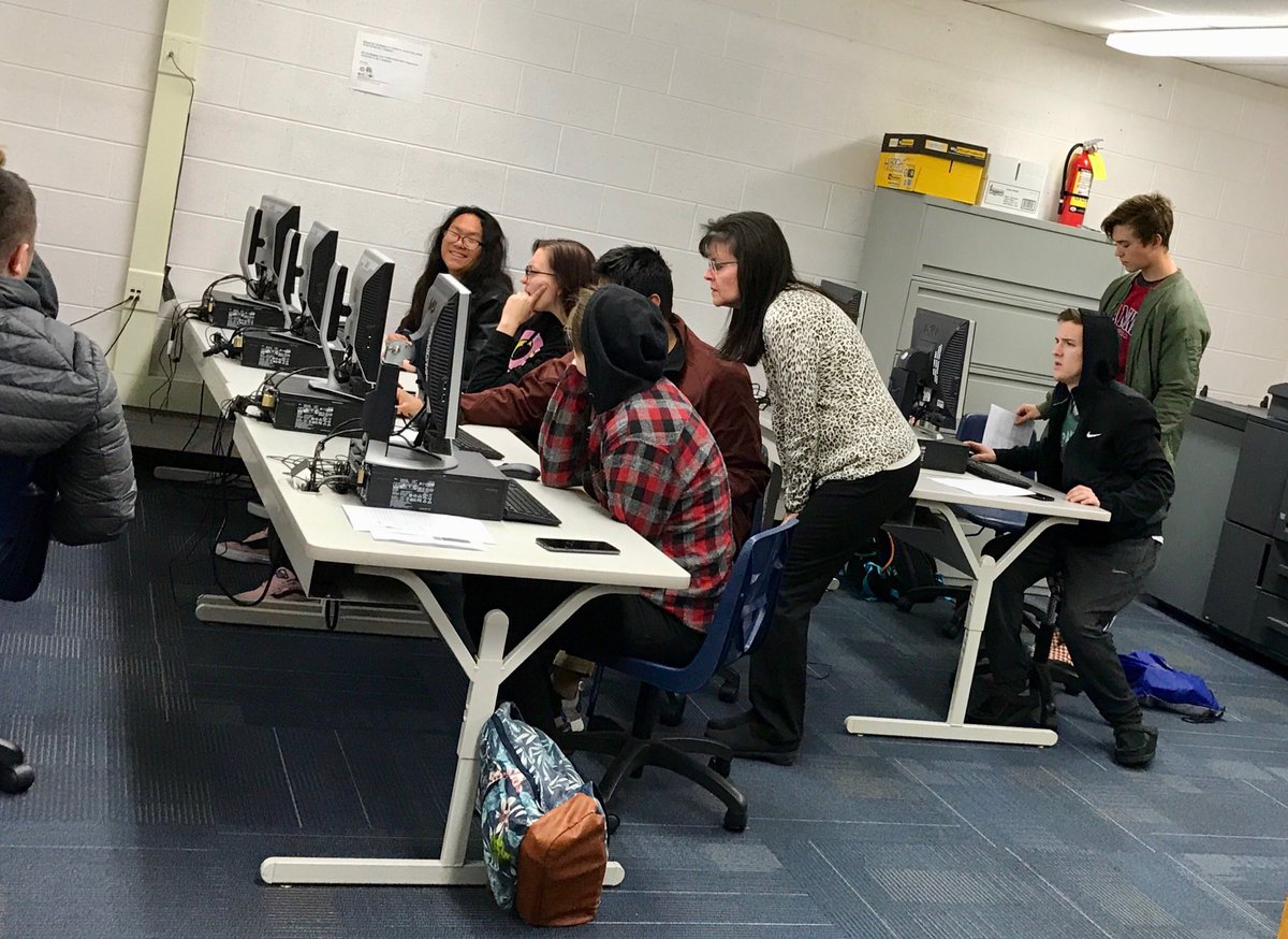 TCCHS students registering for college classes!!