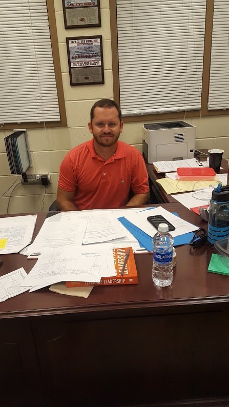 LCHS_9thMuse's tweet photo. Get to Know Your Assistant Principal: Mr. Knight https://t.co/TpGZIiTy6Y https://t.co/wLsVcPfaI8