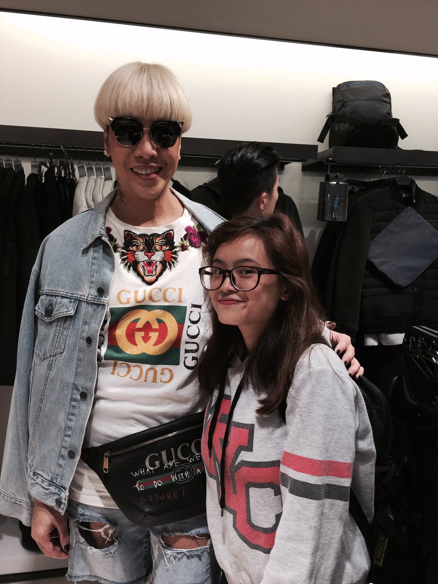 pazawaychicxD's tweet photo. DADDY VICEEEEEE 😍😭 i found youuuuuu 💓 https://t.co/GVs6joT8fN