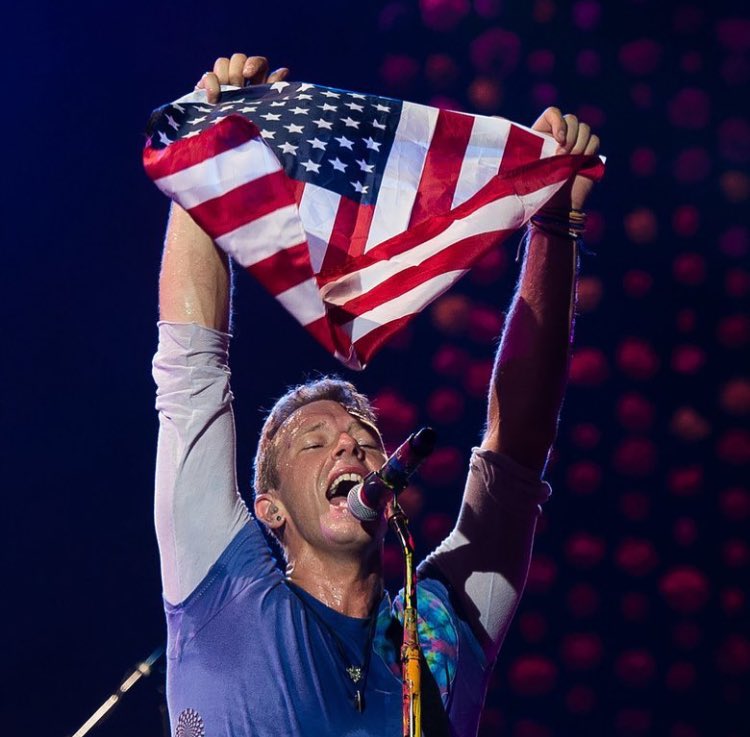 ColdplayArmyIta's tweet image. Il nostro staff si unisce alle famiglie di tutte le vittime dell'attentato di New York.

"You can hurt, hurt me bad, but still I'll raise the flag"
#PrayForNYC #NYCStrong