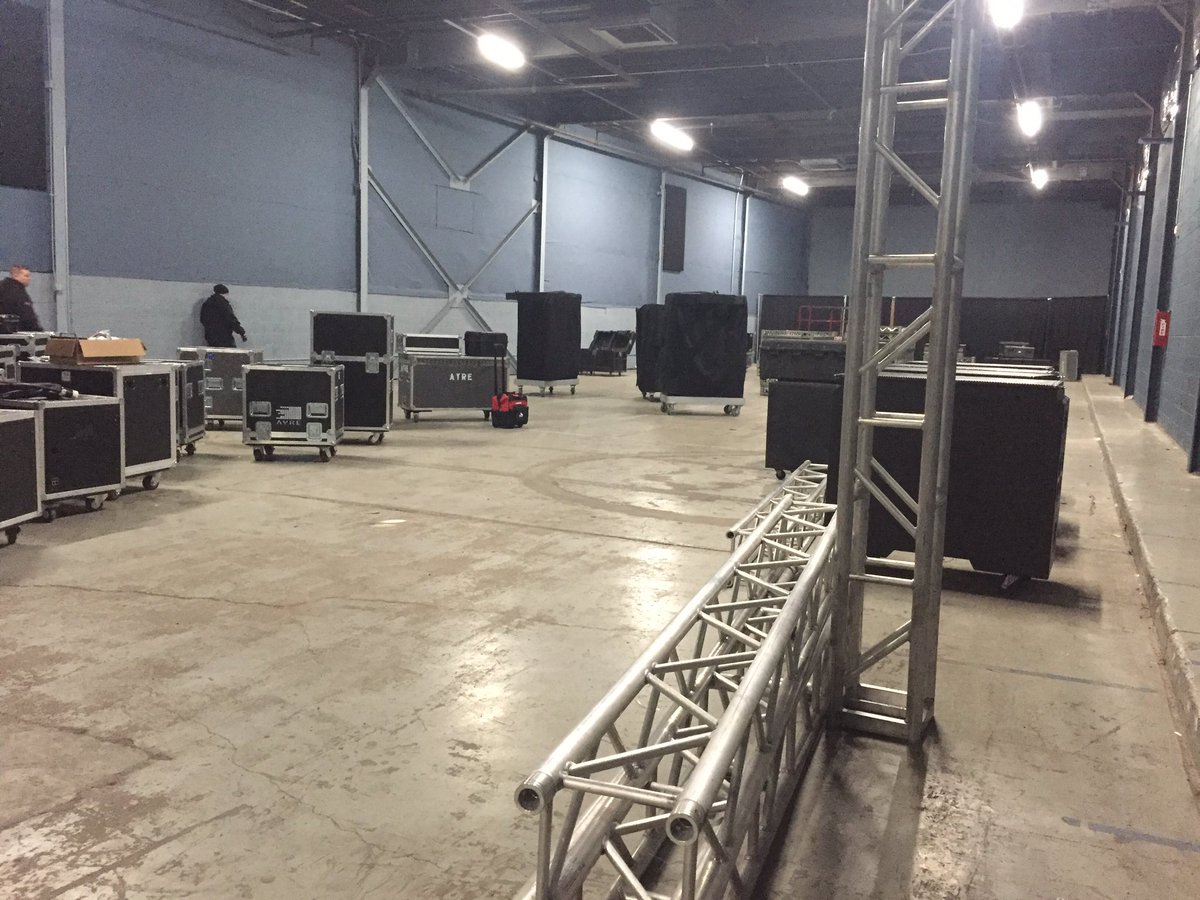 Rob Tovar tweet media