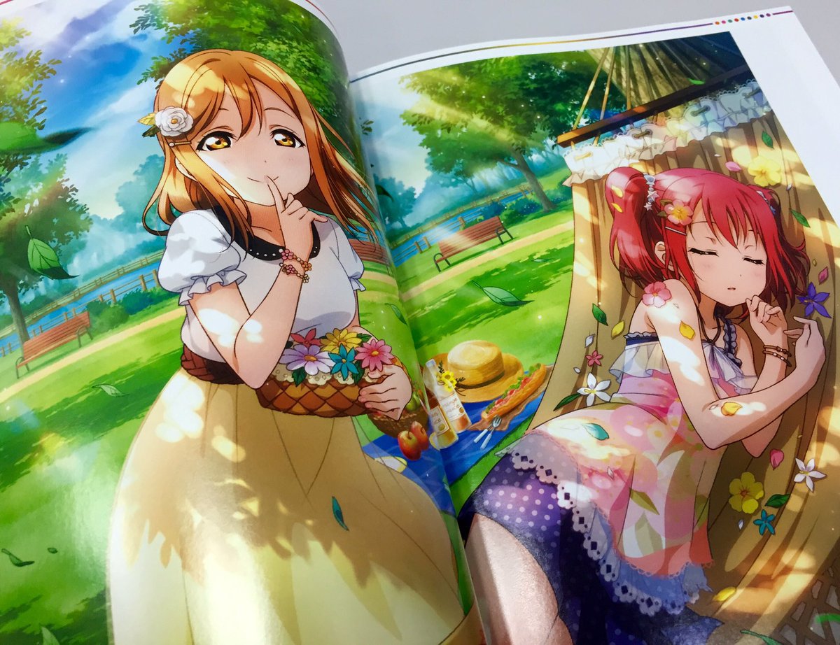 ラブライブ シリーズ公式 書籍情報 Aqours初のスクフェス公式イラスト集 ラブライブ スクールアイドルフェスティバル Aqours Official Illustration Book が発売中 スクフェス に登場する９人の多彩な姿を大判で楽しめる１冊です お見逃しなく