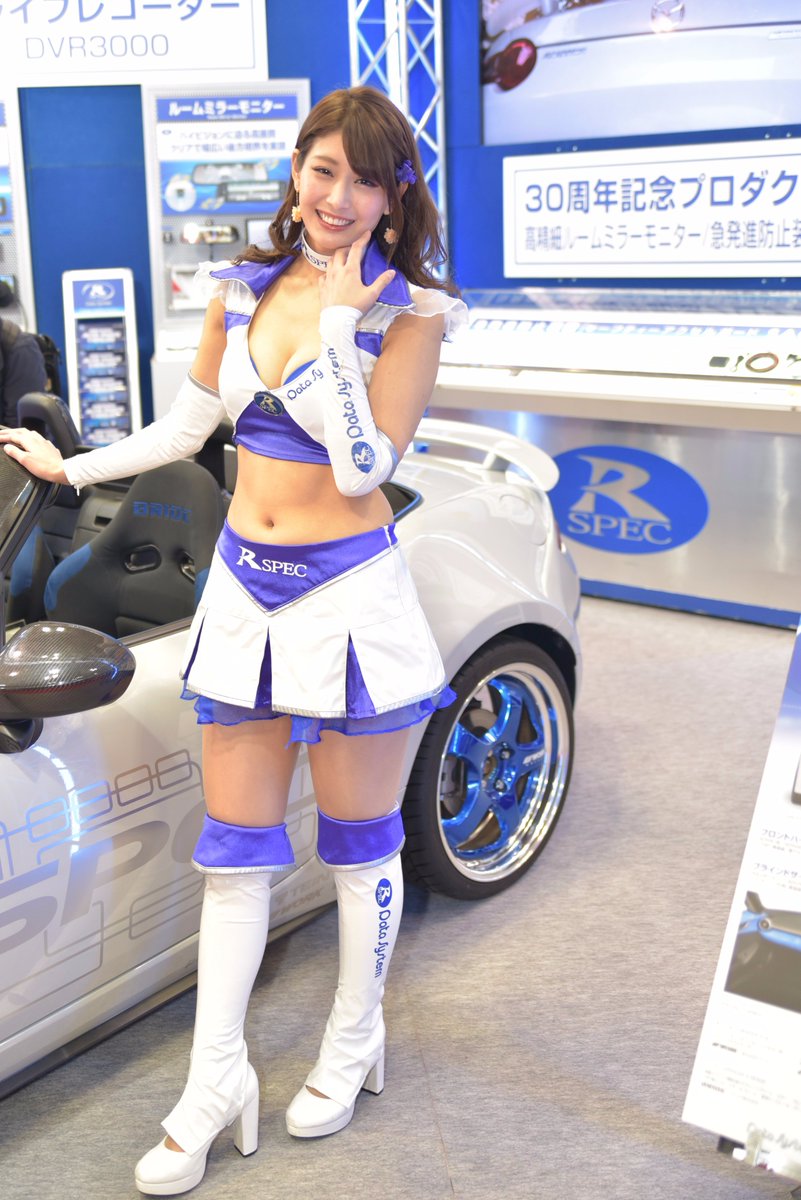benchan0527's tweet image. 諸事情で再ツイート(笑)
実は鈴鹿サーキットで見つけてましたが、名前がなかなか分からなかった沢すみれさん😍
とにかく美人すぎて、綺麗すぎる❤️
#沢すみれ #データシステム #DataSystem #東京モーターショー2017 #TMS