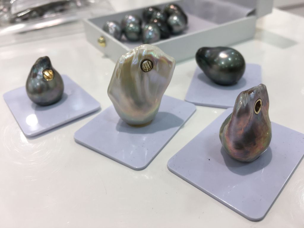 Today morning we cooked some new OJL pearl jewellery for Christmas...