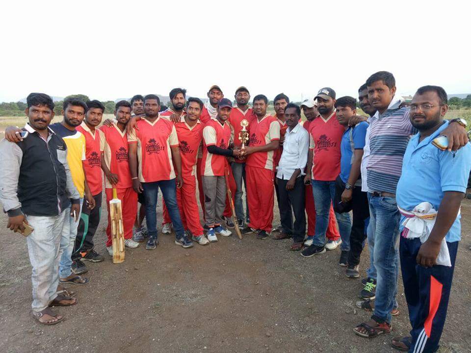 iSwapnilpathre's tweet photo. #JPL4 🏏🏆Winner #GoldenEagle #VinodPawar
Runner up #PIRATES11
#Congrats both played well &amp; Make memorable #JPL4
#JalgaonPremierLeague4 #MH https://t.co/hEqdg4dZiB