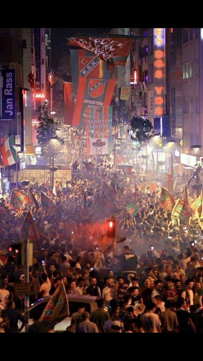 YEMİN ETTİK GELECEK GÜZEL GÜNLER YANACAK MEŞALELER #Karsıyaka105yasında