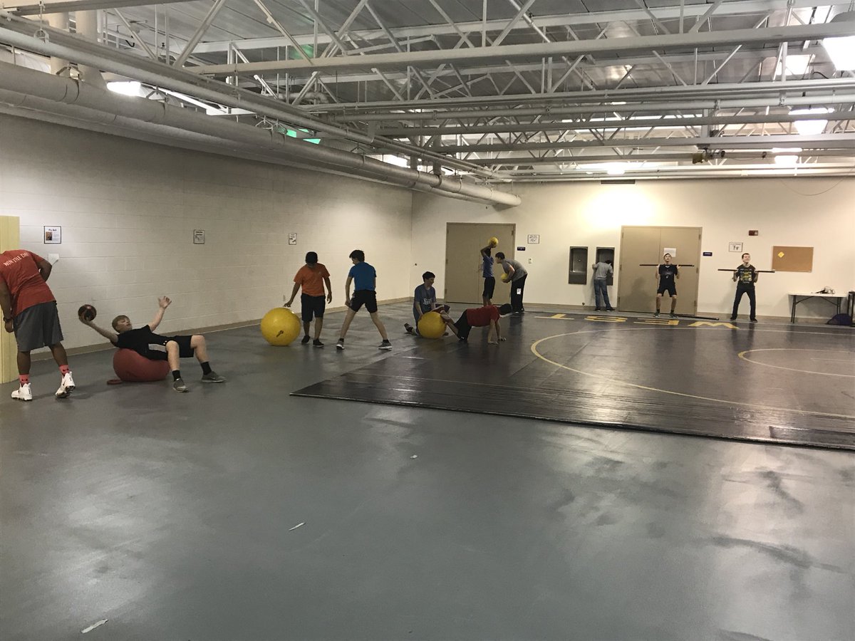 Lewis and Clark PE tweet media