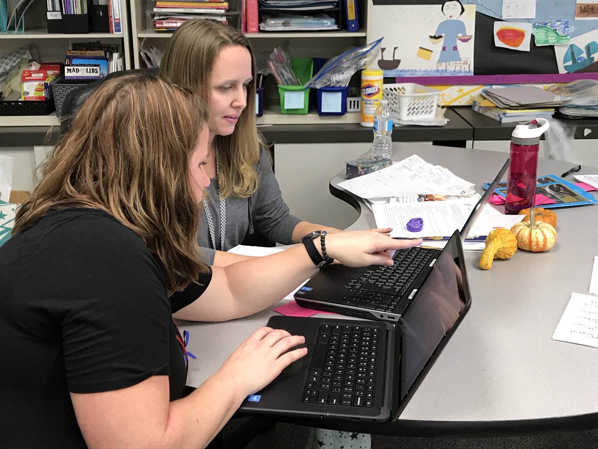 dcjenkins47's tweet photo. @CanterburyD47 coaching in action with @alfrank21 demonstrating Khan Mappers. Khan uses MAP scores to provide math practice! #weKHANdoit https://t.co/V2WjRq6ed8