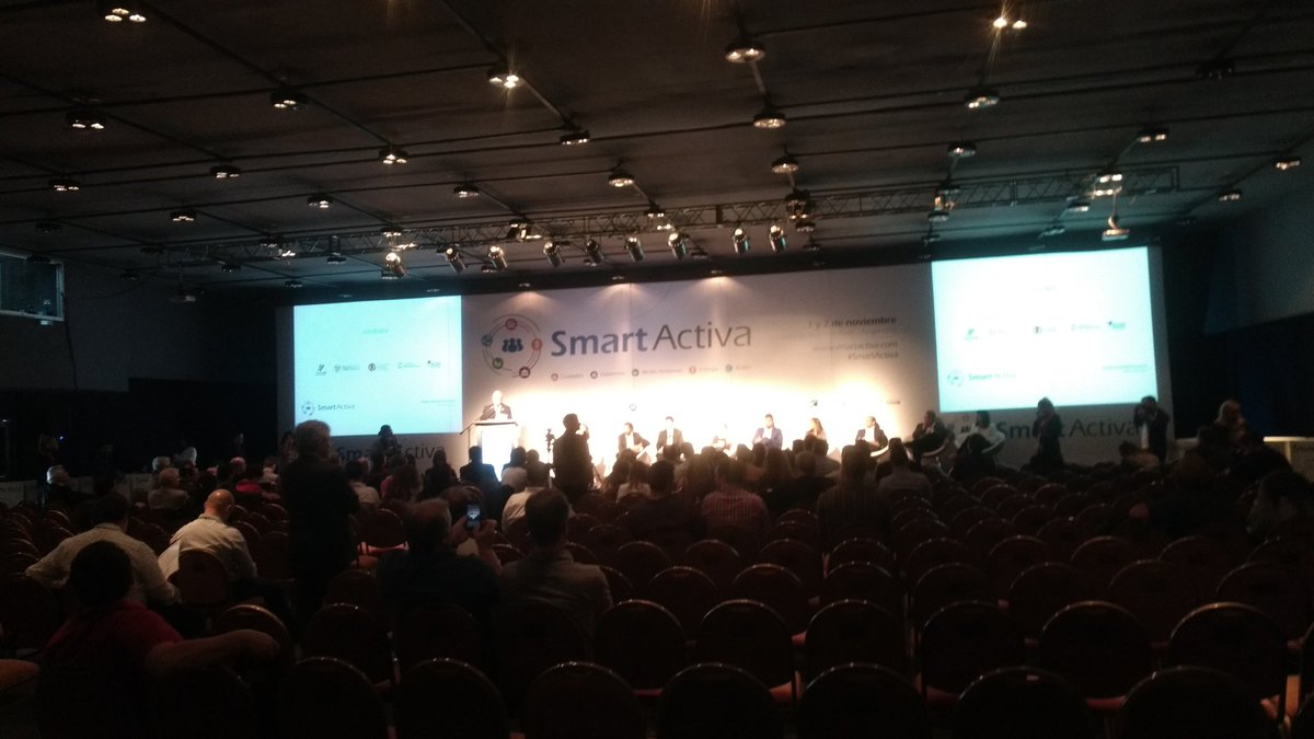 Apertura SmartActiva <a href="/IClatam/">IC- LATINOAMERICA</a> Costa Salguero 9 oradores  <a href="/DelfinoLucasOk/">Lucas Delfino</a> <a href="/lucaslanza/">Lucas Lanza</a> + amigos y 1 cuñado! C/<a href="/julimolinari/">juli molinari</a> <a href="/lucasjolias/">lucas 🪪</a>