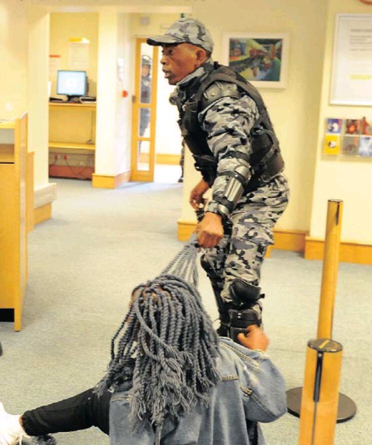 Khito_spectre's tweet photo. #notyourpunchingbag
#SkeemSaam this includes the security at @CPUT 
#Cputprotest 
@AdvBarryRoux https://t.co/xLiZ9upRup