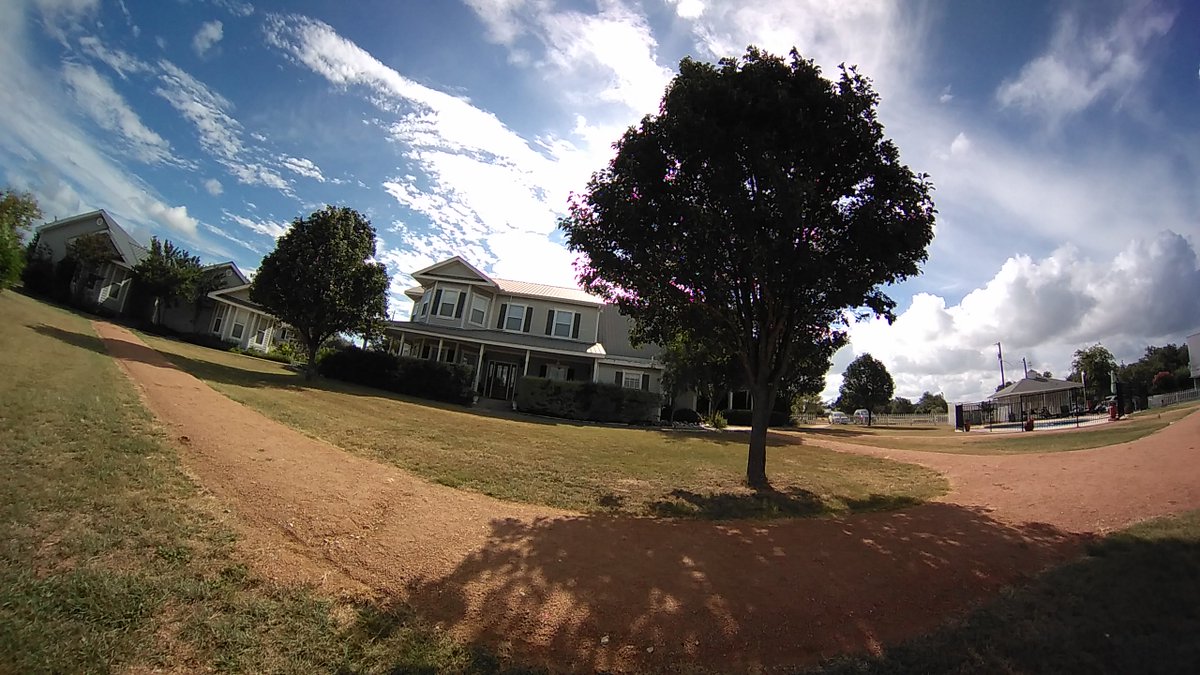 findhelp's tweet image. Today is the day to stop the power of addiction in your life, or in the life of a woman you love. AHC is waiting. ow.ly/dn8030fPIHj