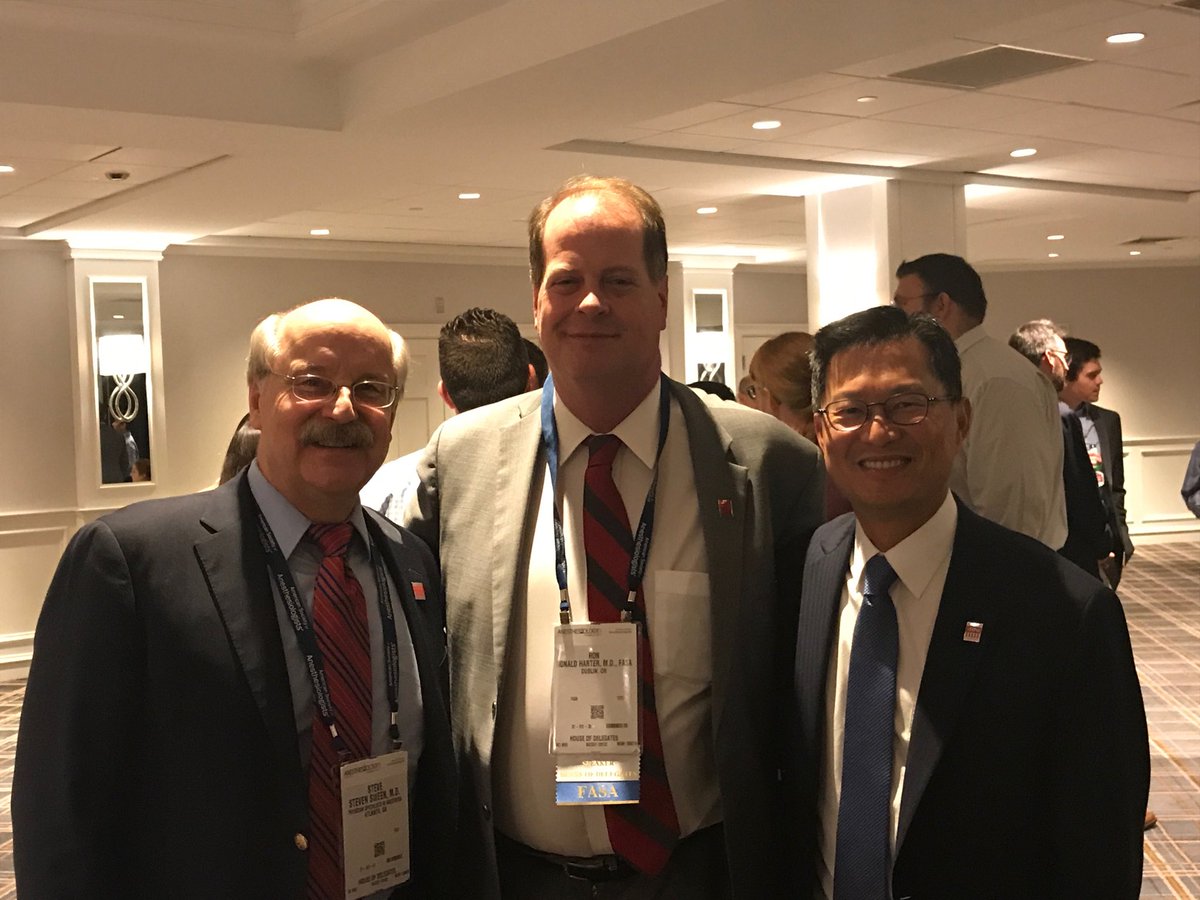 ppomerantz31's tweet photo. A legacy of great ASA HOD Speakers at #ANES17 https://t.co/l0x1wzKjkv