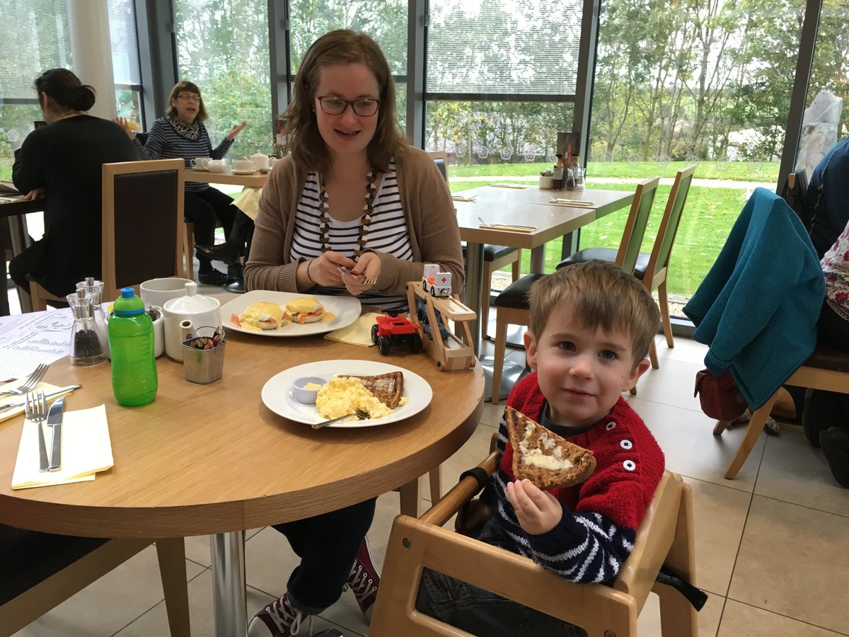 thegranarycafe's tweet photo. Pre-school children eat BREAKFAST for FREE Mon-Fri until 11am Term Time Only. Ts&amp;Cs apply. Kids area, lots of high chairs so bring friends. https://t.co/JSqCRK3nIO