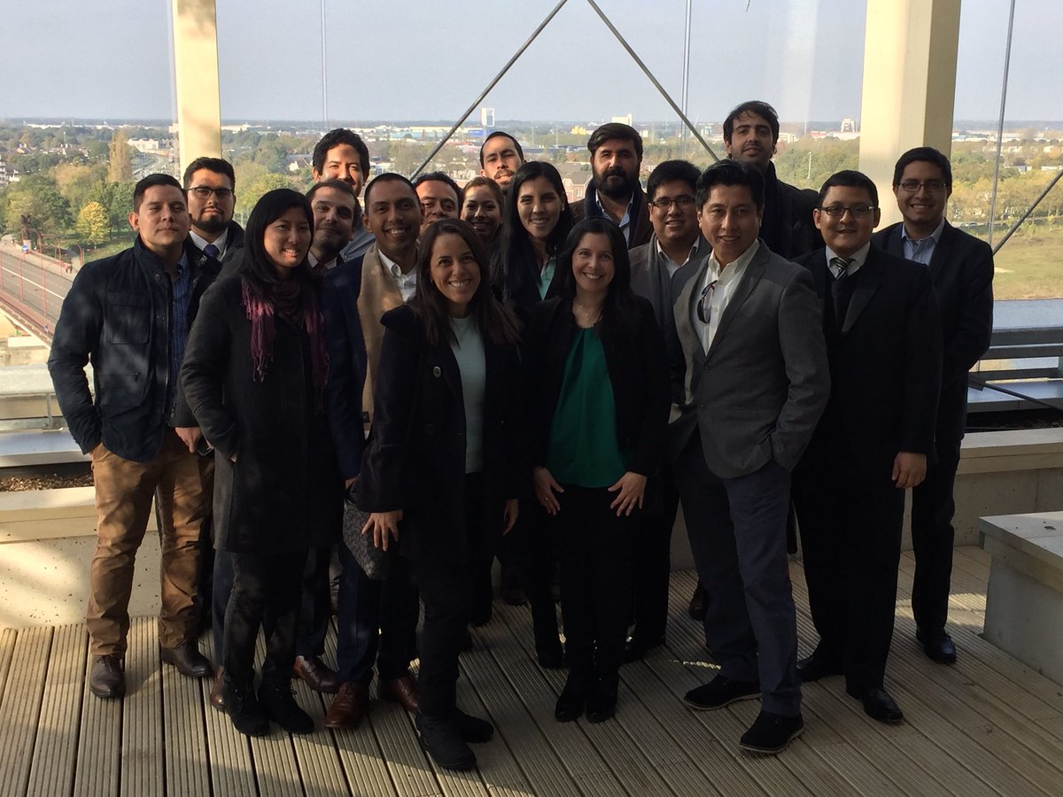 Een groep ondernemers uit Peru volgt een opleiding bij Maastricht school of management en laten zich inspireren door <a href="/C2CVenlo/">C2C Venlo</a>!