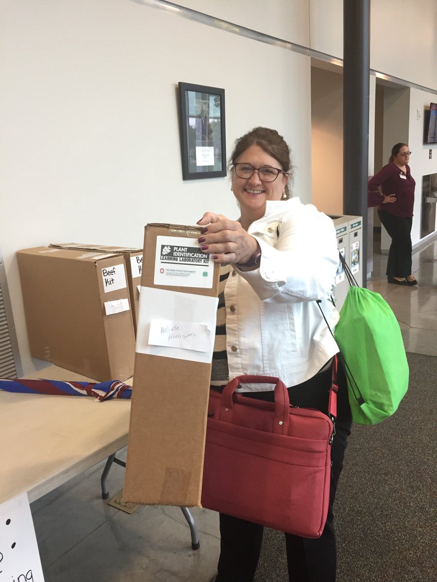 learninglabkits's tweet image. The @ohio4h Professionals' Update went so well last week. We had some very happy winners in the #LearningLabKits giveaway! #4HGrowsHere