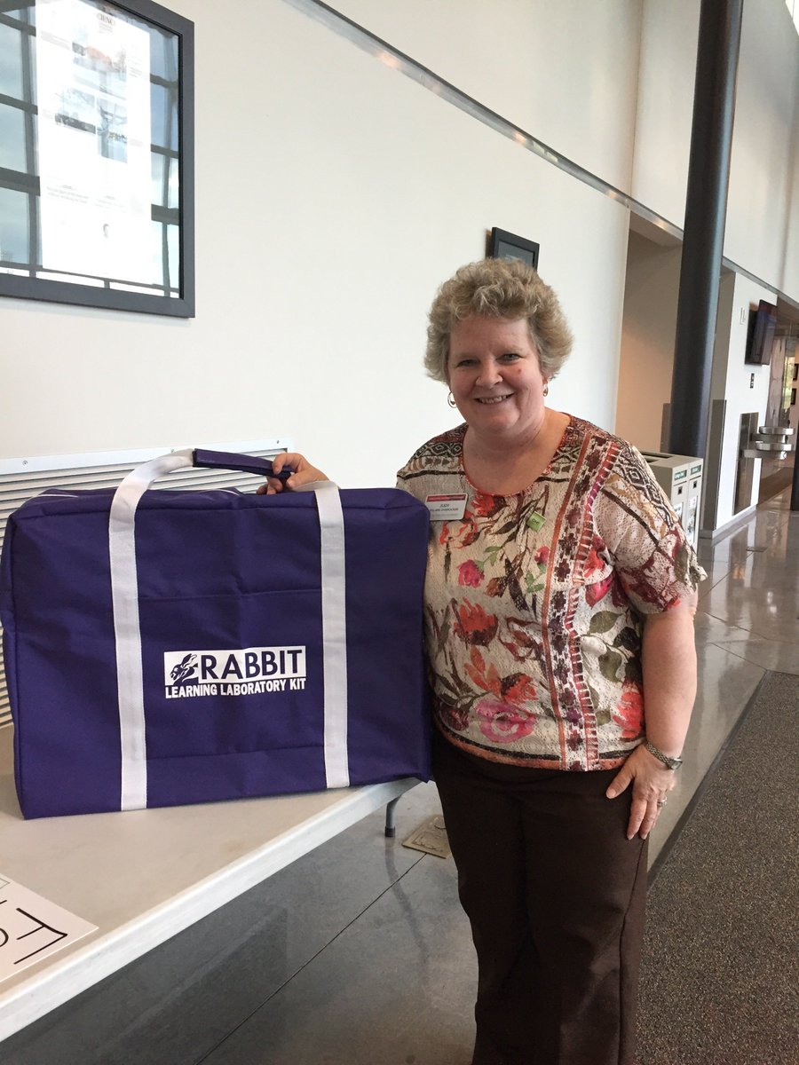 learninglabkits's tweet image. The @ohio4h Professionals' Update went so well last week. We had some very happy winners in the #LearningLabKits giveaway! #4HGrowsHere