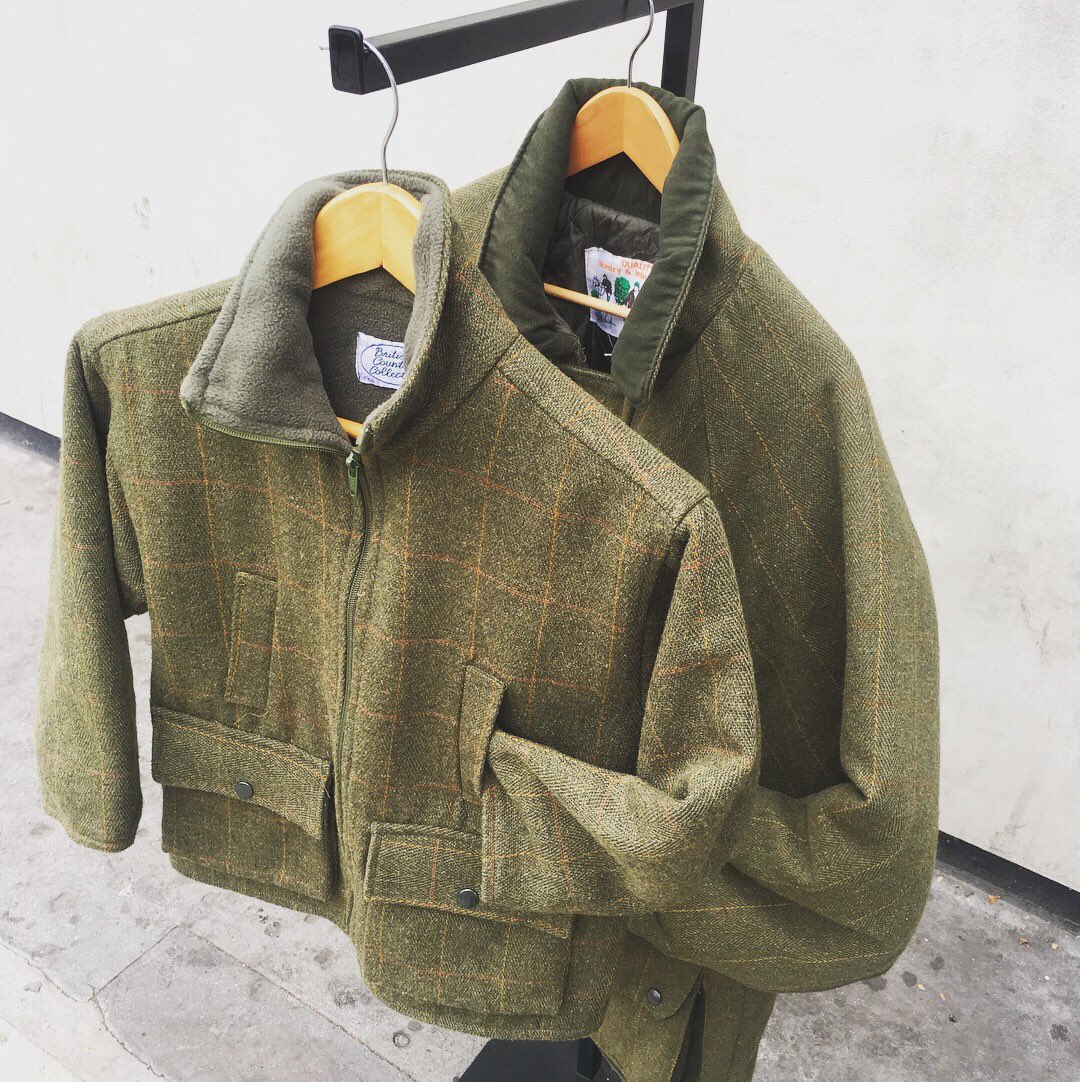 emmagoldmanshop's tweet photo. Father &amp; son shooting jackets + matching cap &amp; sleeveless! 
#autumn🍁 #shootingjacket #countrystyle #fatherandson #portobellomarket #vintage https://t.co/OjFnBBKPoy