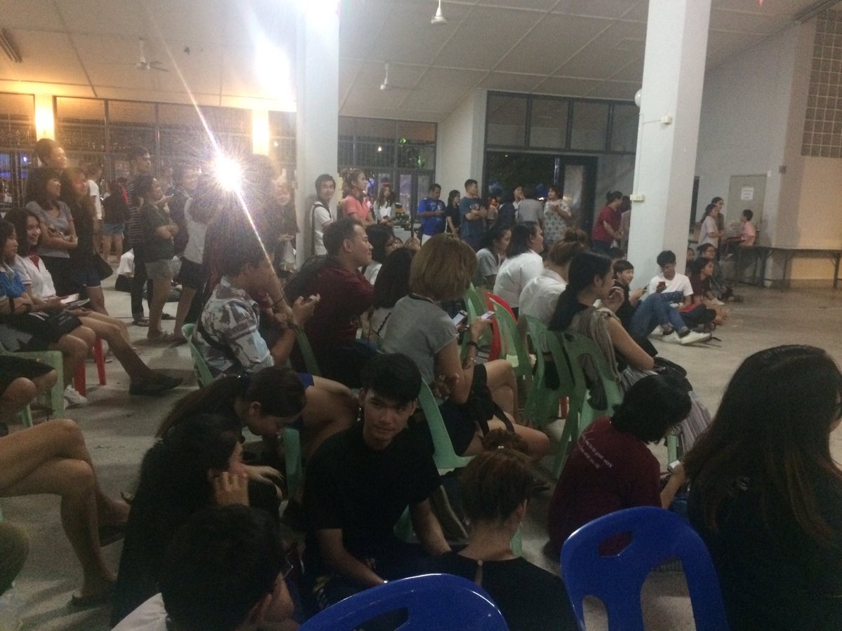 BUUSC_'s tweet photo. ใครอยู่ในงานรายงานหน่อยเร๊ววว ~ #ทีมบูรพา https://t.co/DdUHJexmHh