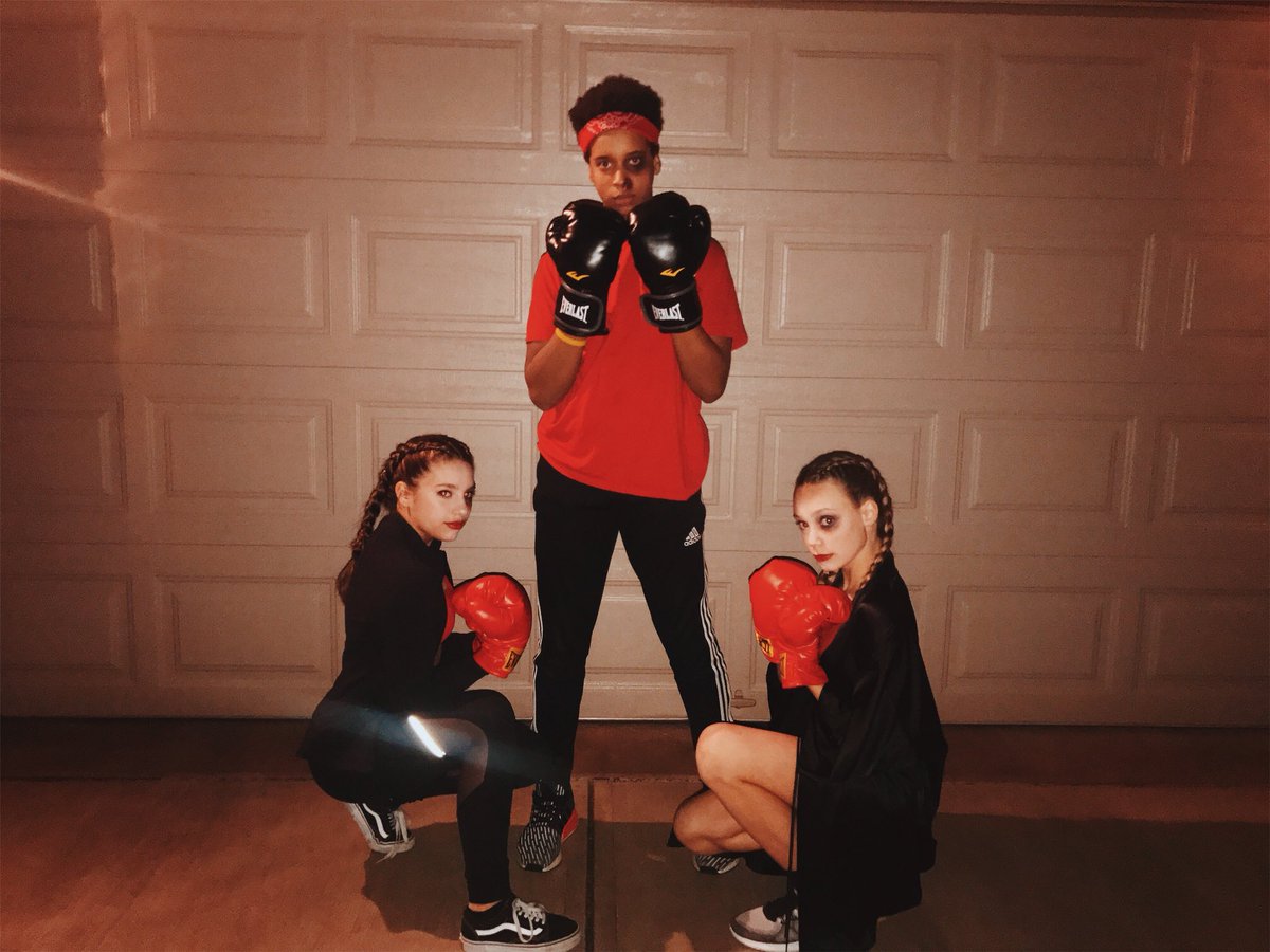 kenzie's tweet photo. we went w the boxers bc it was too cold for skirts and tanks😂😂 https://t.co/hQsbgU5qT6