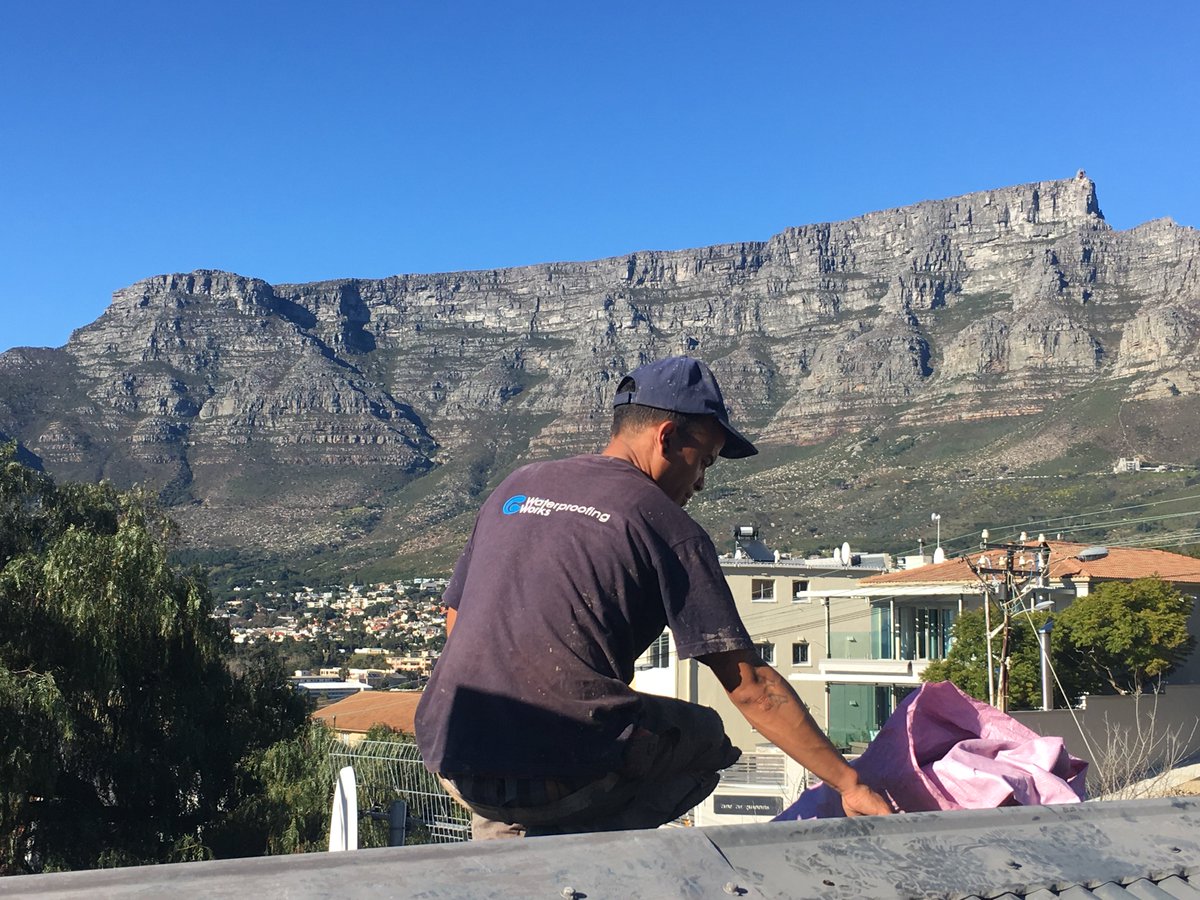 CTW_Group's tweet photo. Another 'tough day' at the office. :) #CapeTown #CTWGroup #Notkak #TableMountain https://t.co/XCG1USUx86