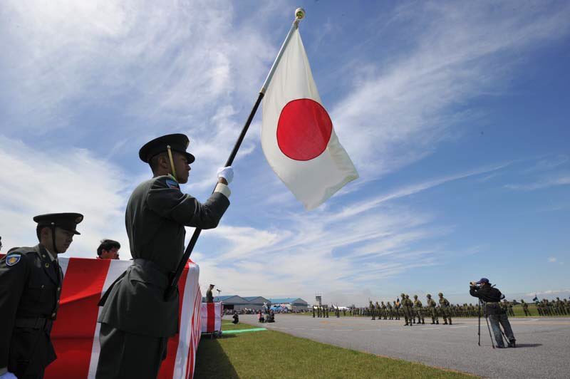 japan_jsdf's tweet photo. 本日、11月1日は自衛隊創立記念日です🎌
国の平和と独立を守り、国の安全を保つため、我が国を防衛することを主たる任務とし、日夜訓練に励み、創立以来、国防はもとより災害派遣、国際協力等その活躍は多岐にわたります
これまでも、これからも日本を守る自衛隊に感謝します🇯🇵
#自衛隊記念日 https://t.co/KoRKPT4N5s