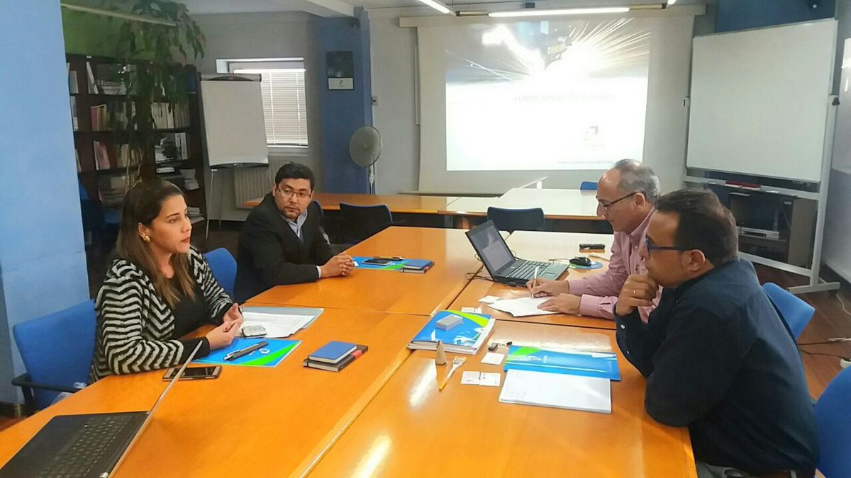 ClusterMetalmec's tweet photo. 2da. reunión del día con Dir. de @FundacionMetal en pro de la coop. internal. en temas de formación, asesorías y consultorías en el sector. https://t.co/JNy4oiEh6n