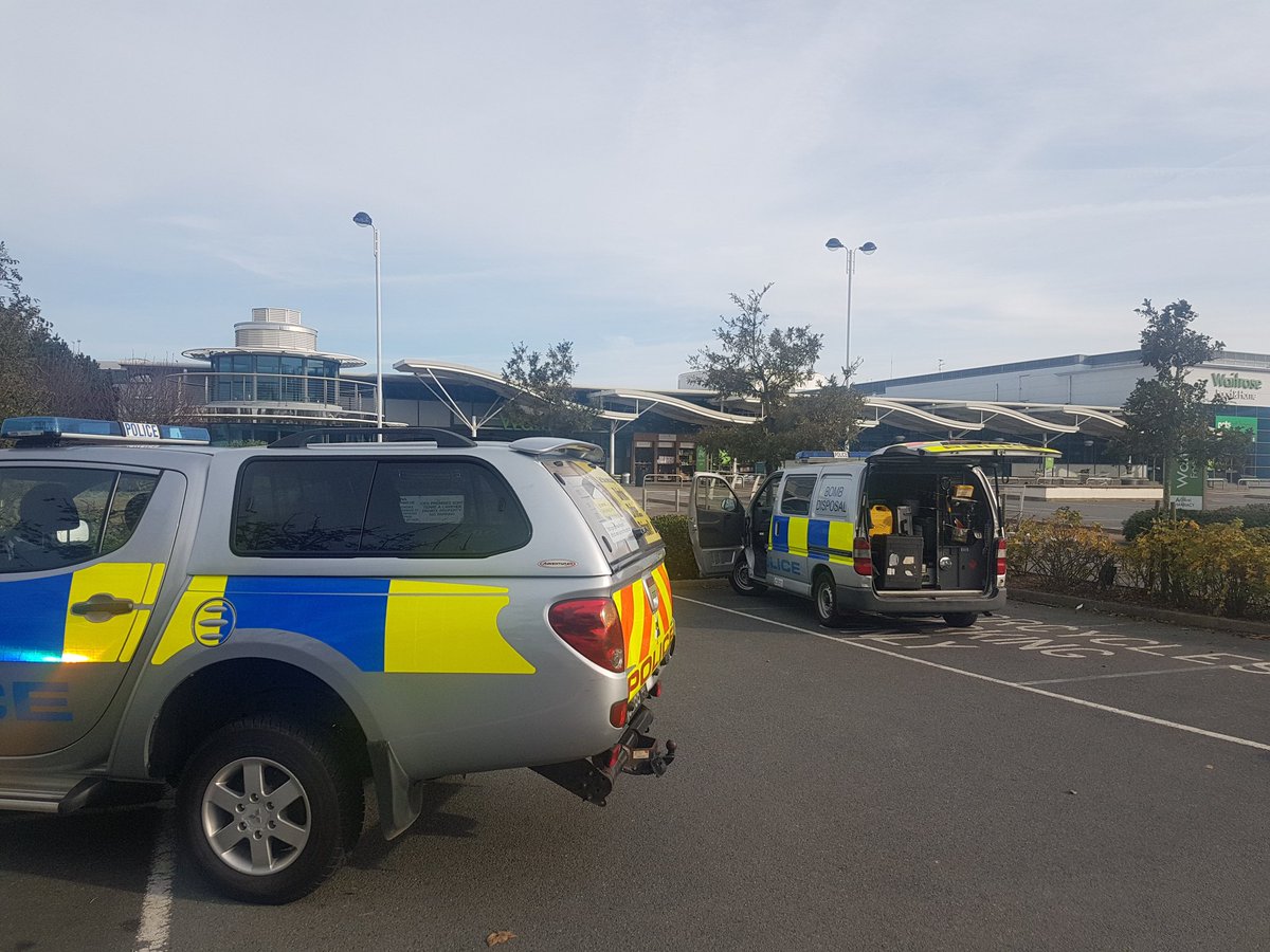 Bomb disposal team dealing with a threat made against Waitrose at Admiral Park <a href="/islandfm/">Island FM</a>