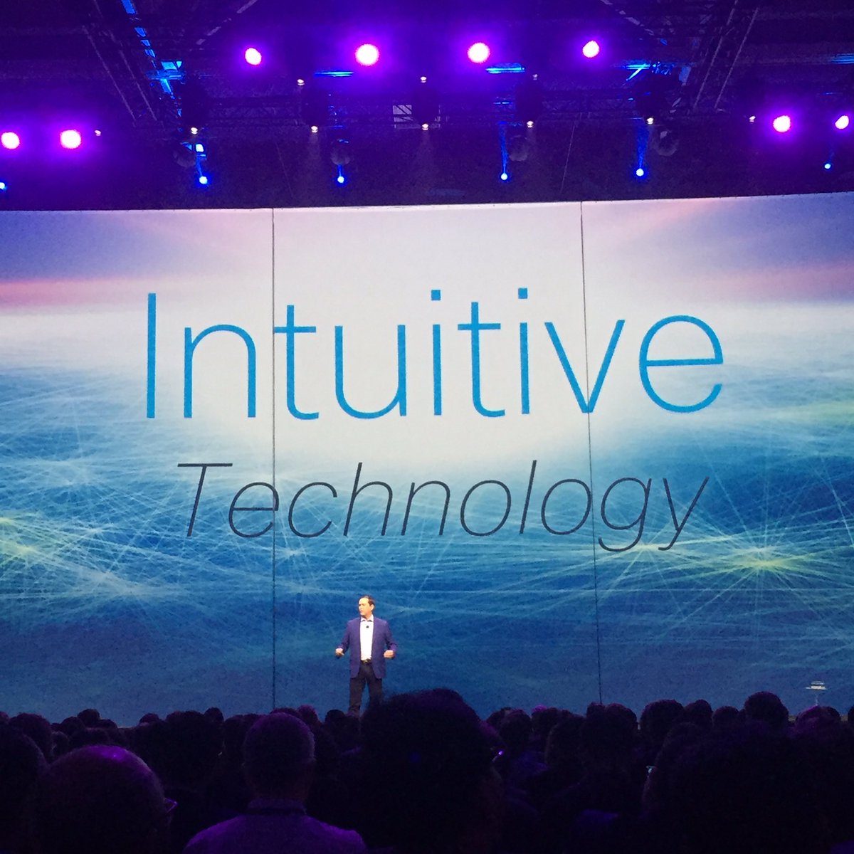 ASpirlet's tweet image. #Intuitivetechnology is the key to enter the era of Intelligence! #ciscoPS17