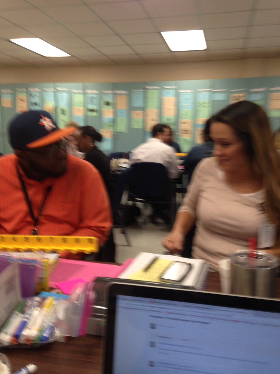 RayfordRockets's tweet photo. A tweetable AHA moment @TRod_Math13 @WVLawIII1  great minds at work https://t.co/lFfoYNac8g